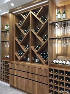 EXQUISITE HOME BAR COUNTERS